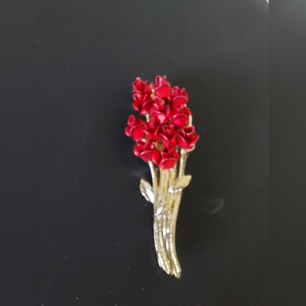 VINTAGE David Monn 97 SIGNED RED ROSE BOUQUET  BROOCH LAPEL PIN W/Gift Box